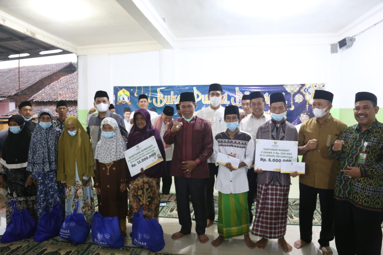 Kegiatan Buka Bersama Dan Tarawih Dengan Masyarakat Di Masjid Nurul Mahad Kampung Tanengko Kecamatan Cipocok Jaya
