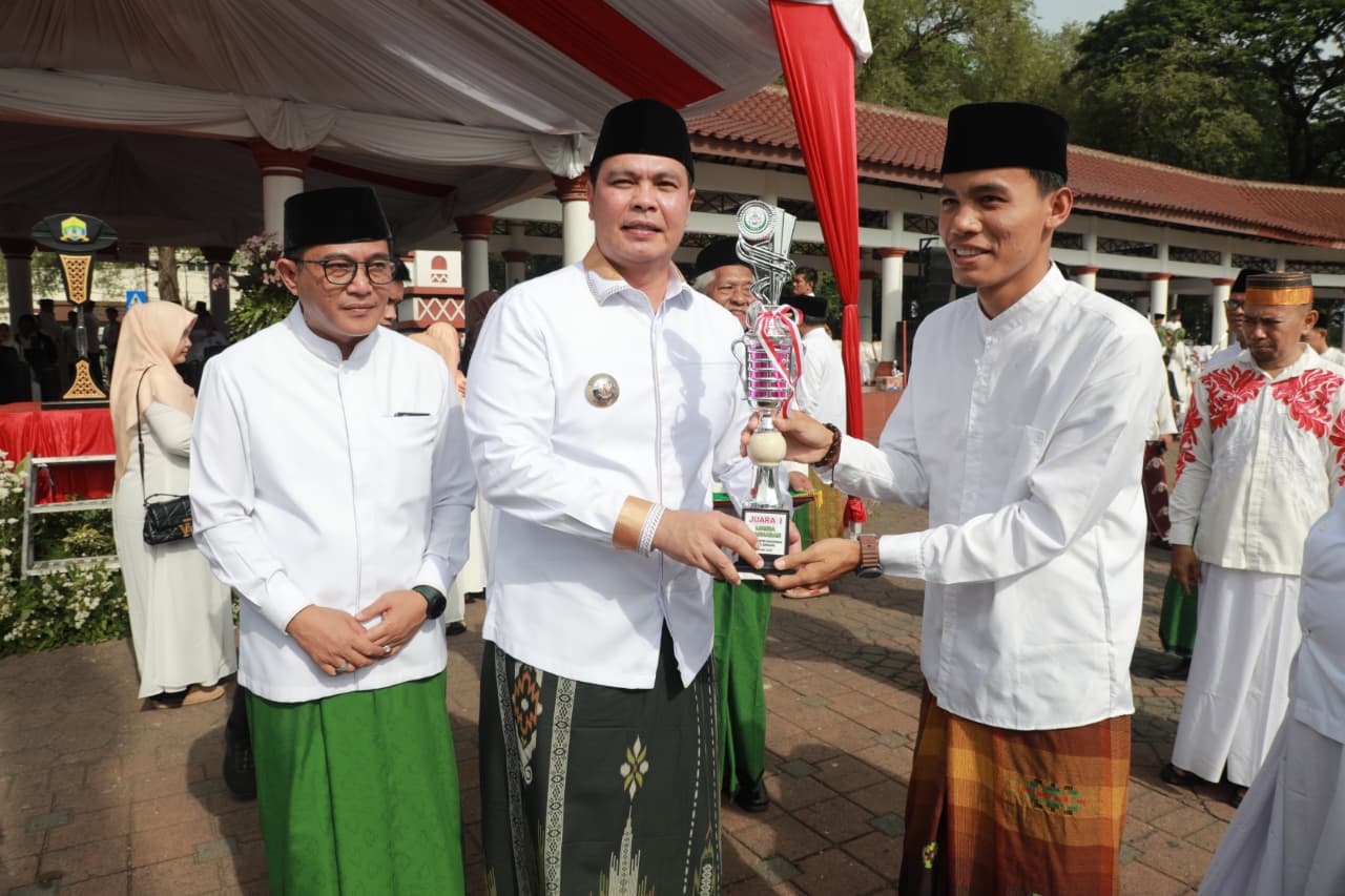 WALI KOTA SERANG PIMPIN APEL HARI SANTRI NASIONAL 2025