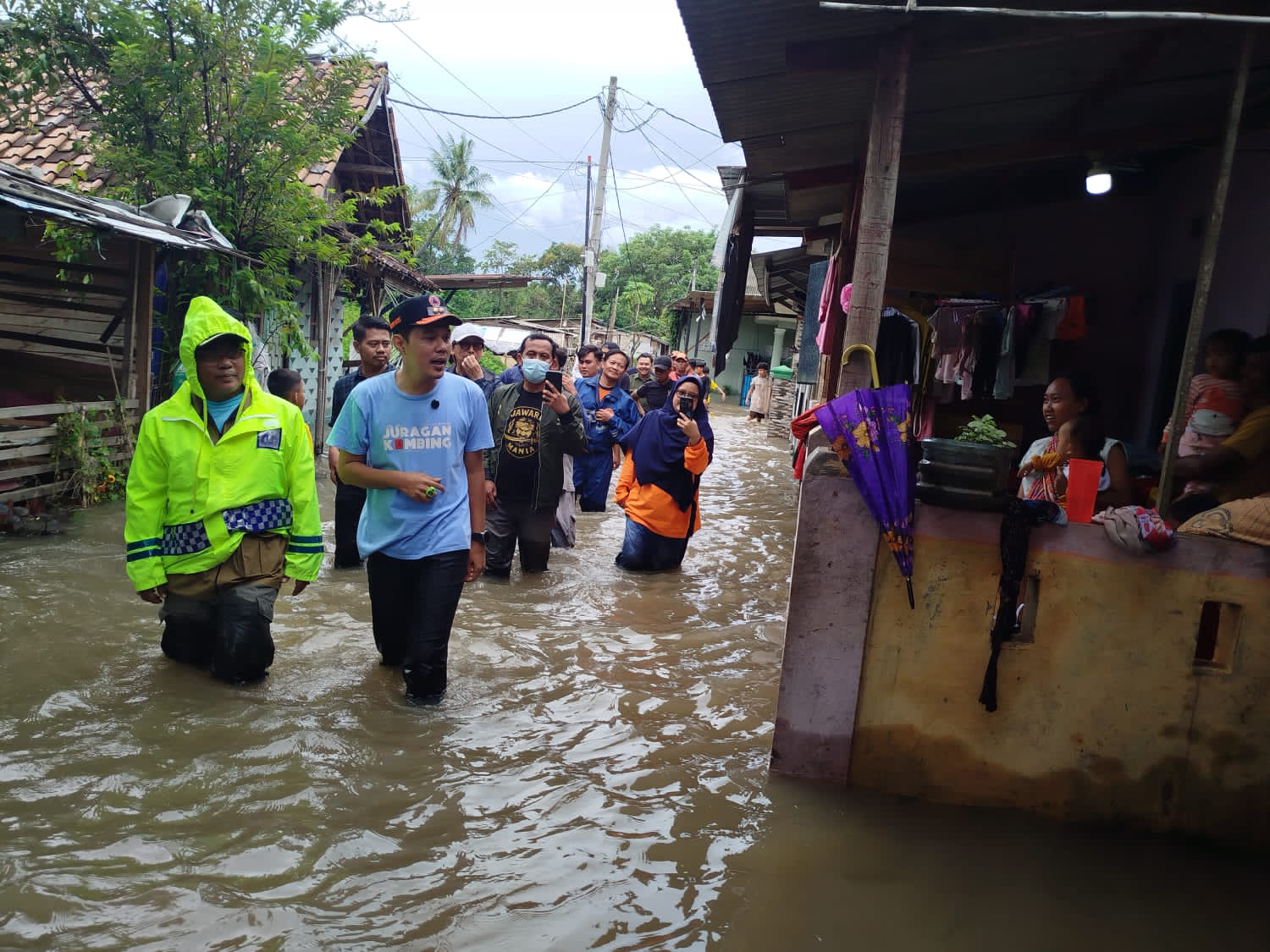 Petugas Kesehatan Diminta Jemput Bola, Pastikan Kesehatan Warga Terdampak Banjir Kasemen