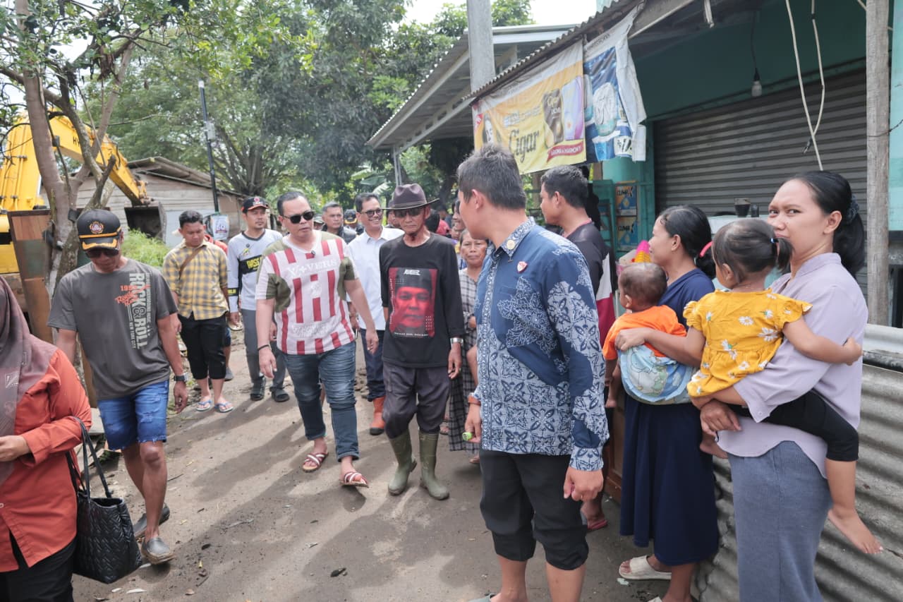 Aksi Nyata Tangani Banjir Kroya Indah, Budi-agis: Tekan Penyempitan Sungai Kalimati
