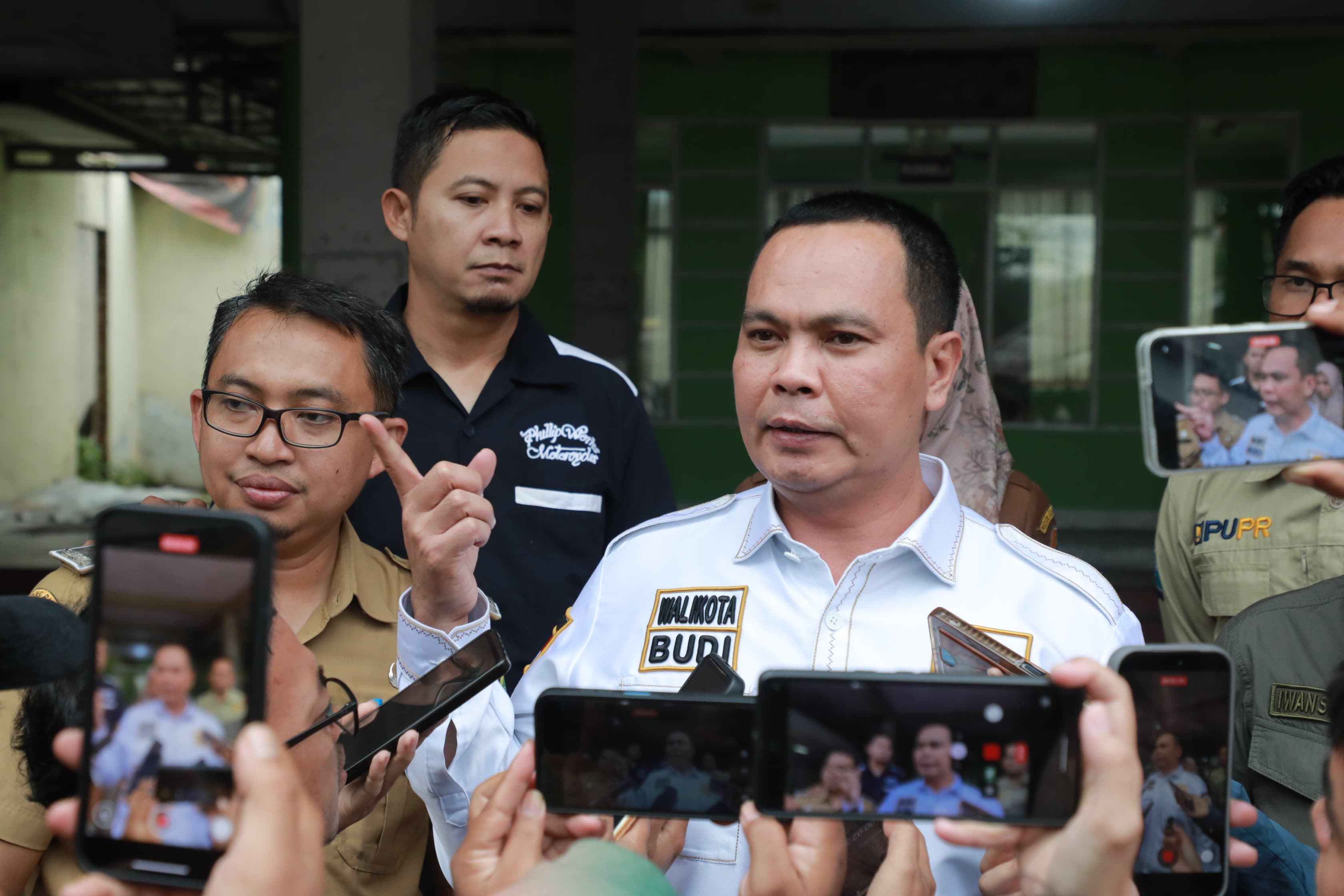 Wali Kota Serang Terima Aset Gedung Strategis, Dinas LH Siap Pindah untuk Layanan Lebih Baik