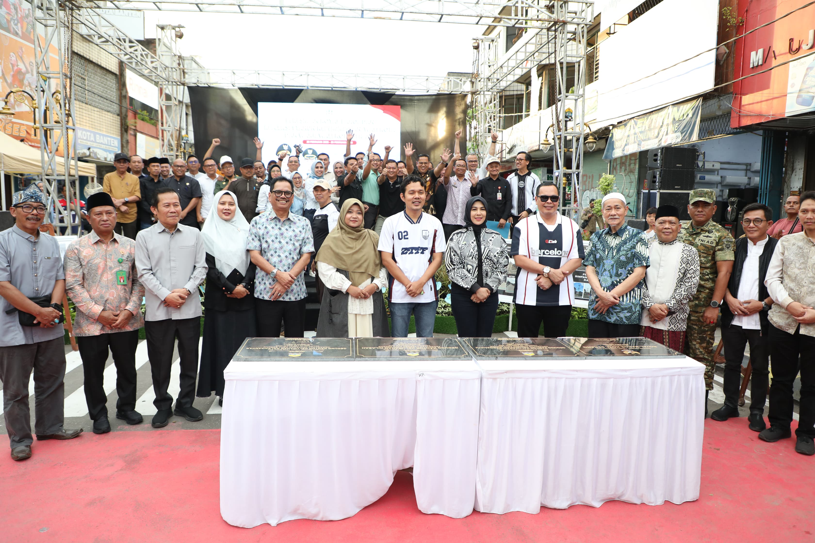 Perubahannya Sangat Terlihat di Tengah Kota,” K.H. Embay Apresiasi Satu Tahun Kepemimpinan Budi–Agis di Kota Serang