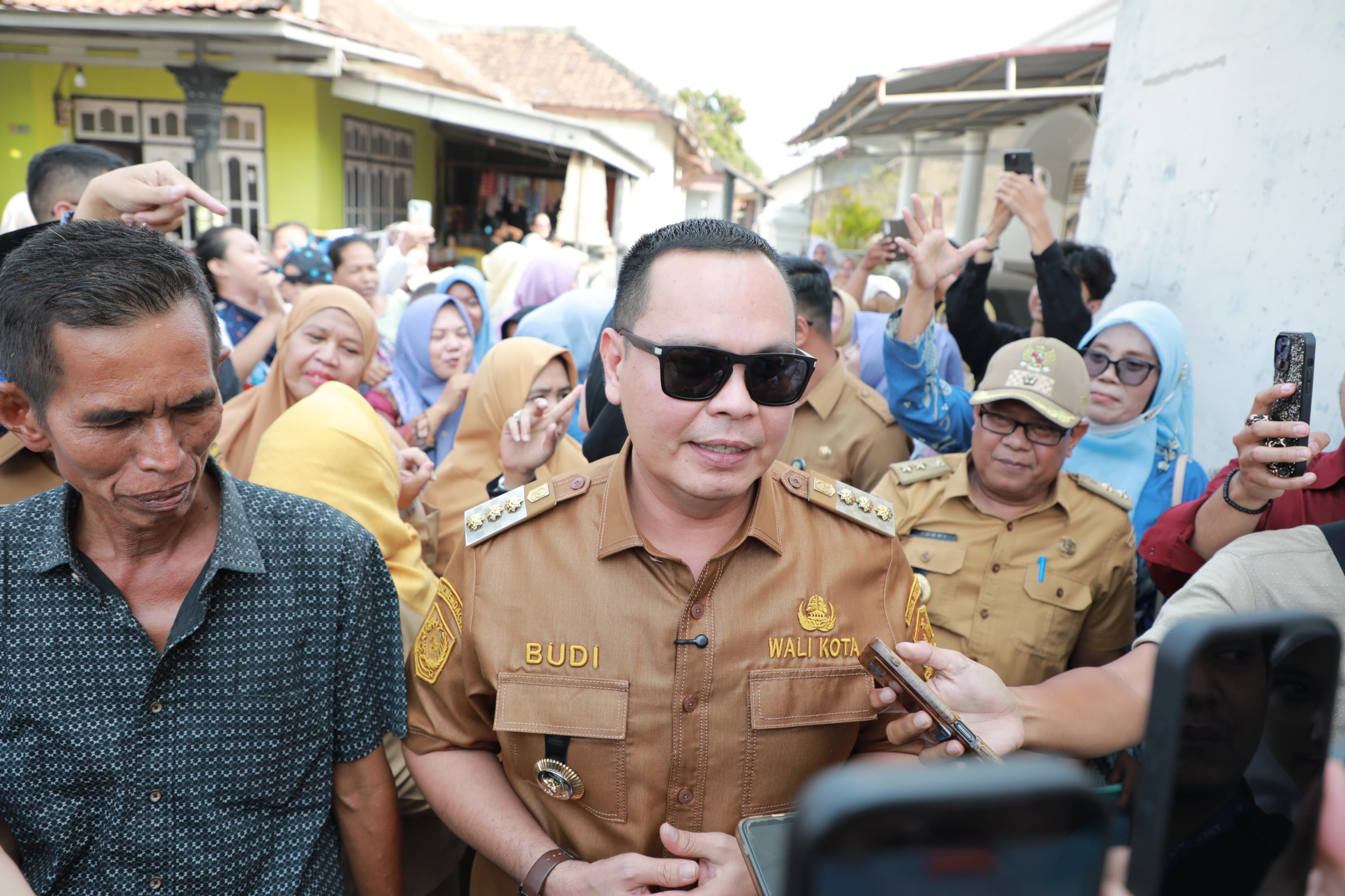 Kembali! Wali Kota Serang Salurkan Bantuan Pribadi Bagi Warga Tertimpa Musibah