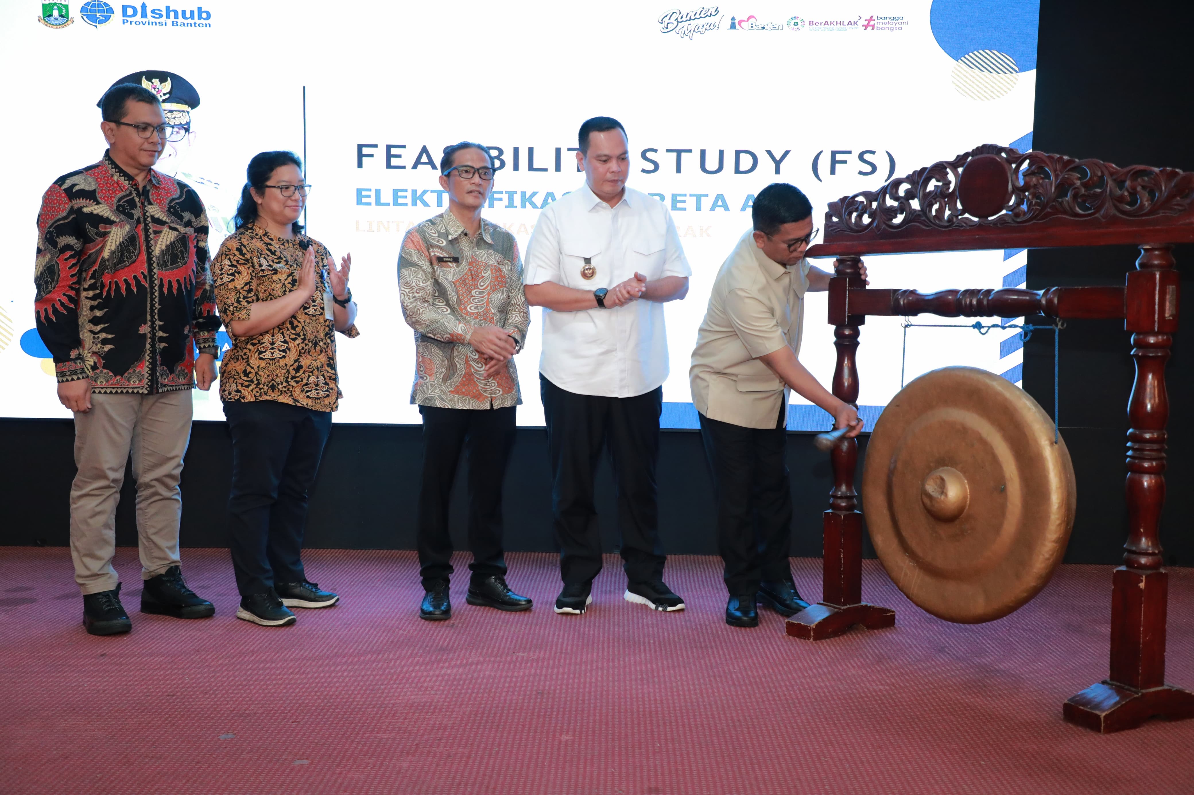 Respon Cepat, Pemprov Banten: Gelar Focus Group Discussion (FGD) Feasibility Study (FS) Elektrifikasi Kereta Api Lintas Rangkasbitung-Merak