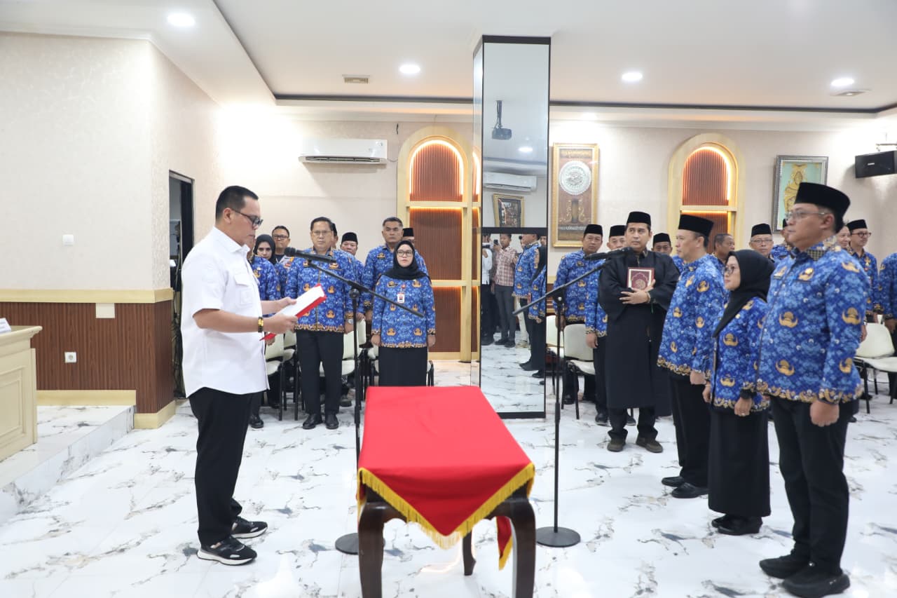 Rotasi Pejabat Pemkot Serang, Wali Kota Tekankan Percepatan Pembangunan